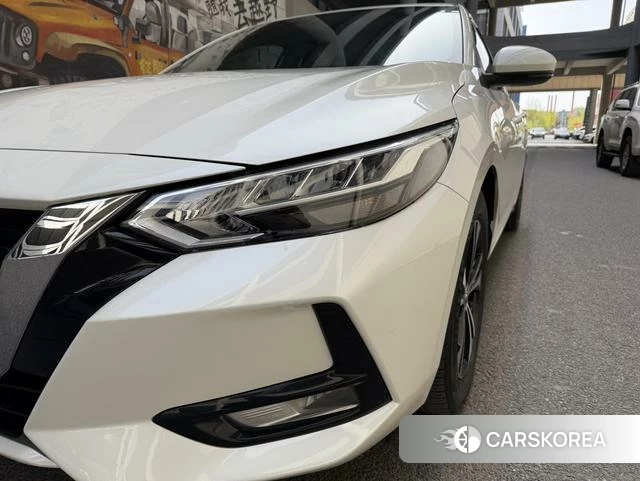 Nissan Sylphy 2021 Белый из Китая