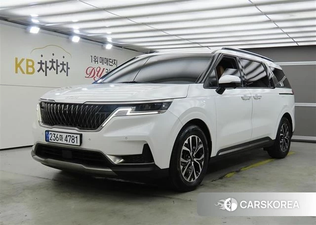 Kia Carnival 4th generation 2022 Белый из Кореи