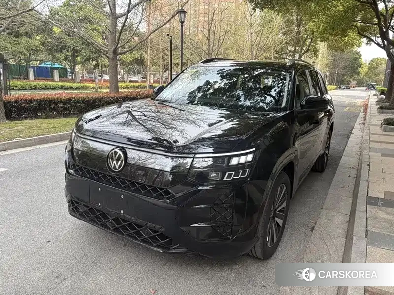 Volkswagen Touareg 2026 Черный из Китая