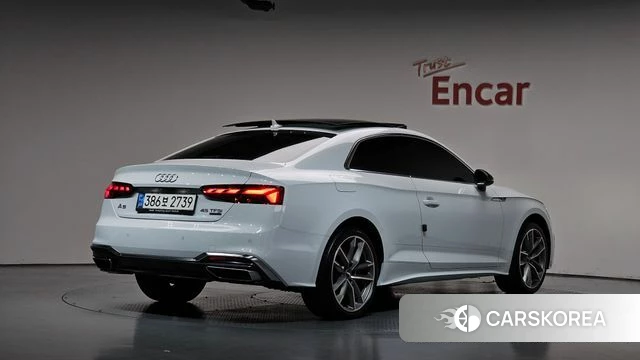 Audi A5 (F5) 2020 Белый из Кореи