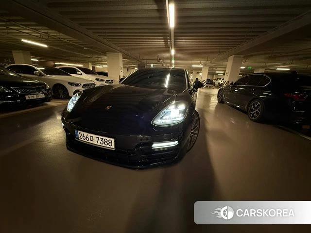 Porsche Panamera (971) 2019 Черный из Кореи