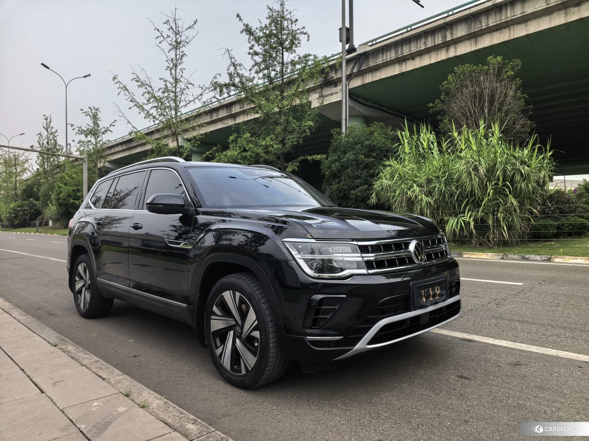 Volkswagen Teramont 2022 Черный из Китая