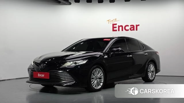 Toyota Camry (XV70) 2019 Черный из Кореи