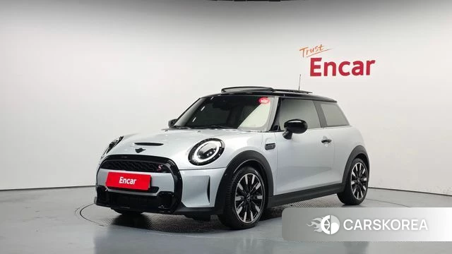 Mini Cooper S 2022 Серебряный из Кореи
