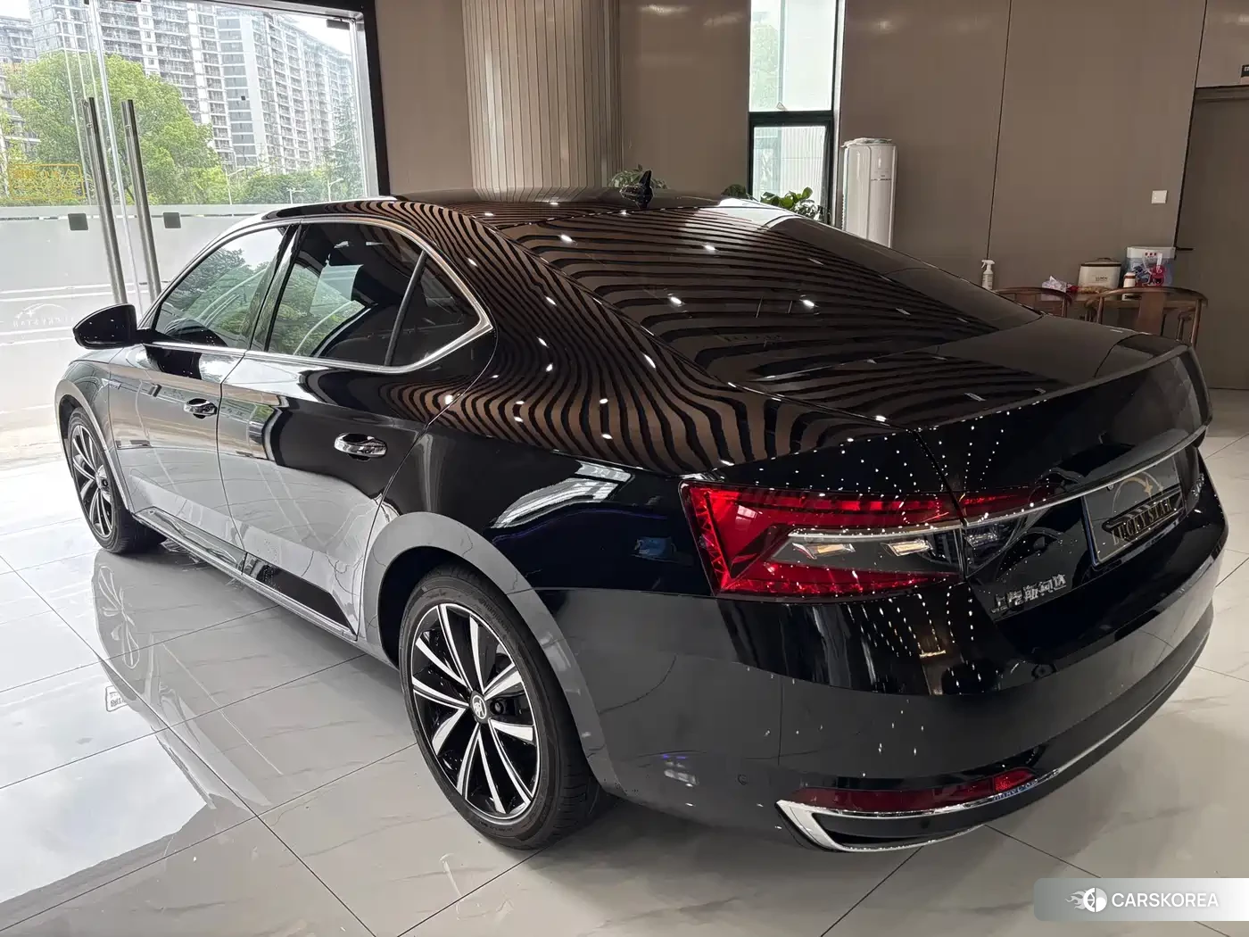 Skoda Superb 2025 Черный из Китая
