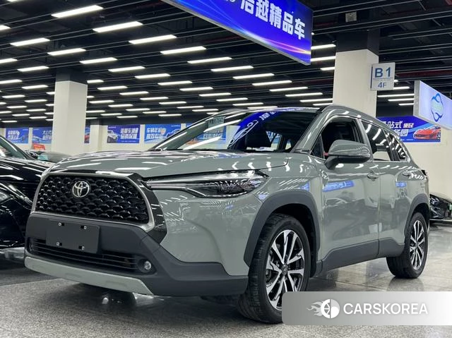 Toyota Corolla 2022 Зеленый из Китая