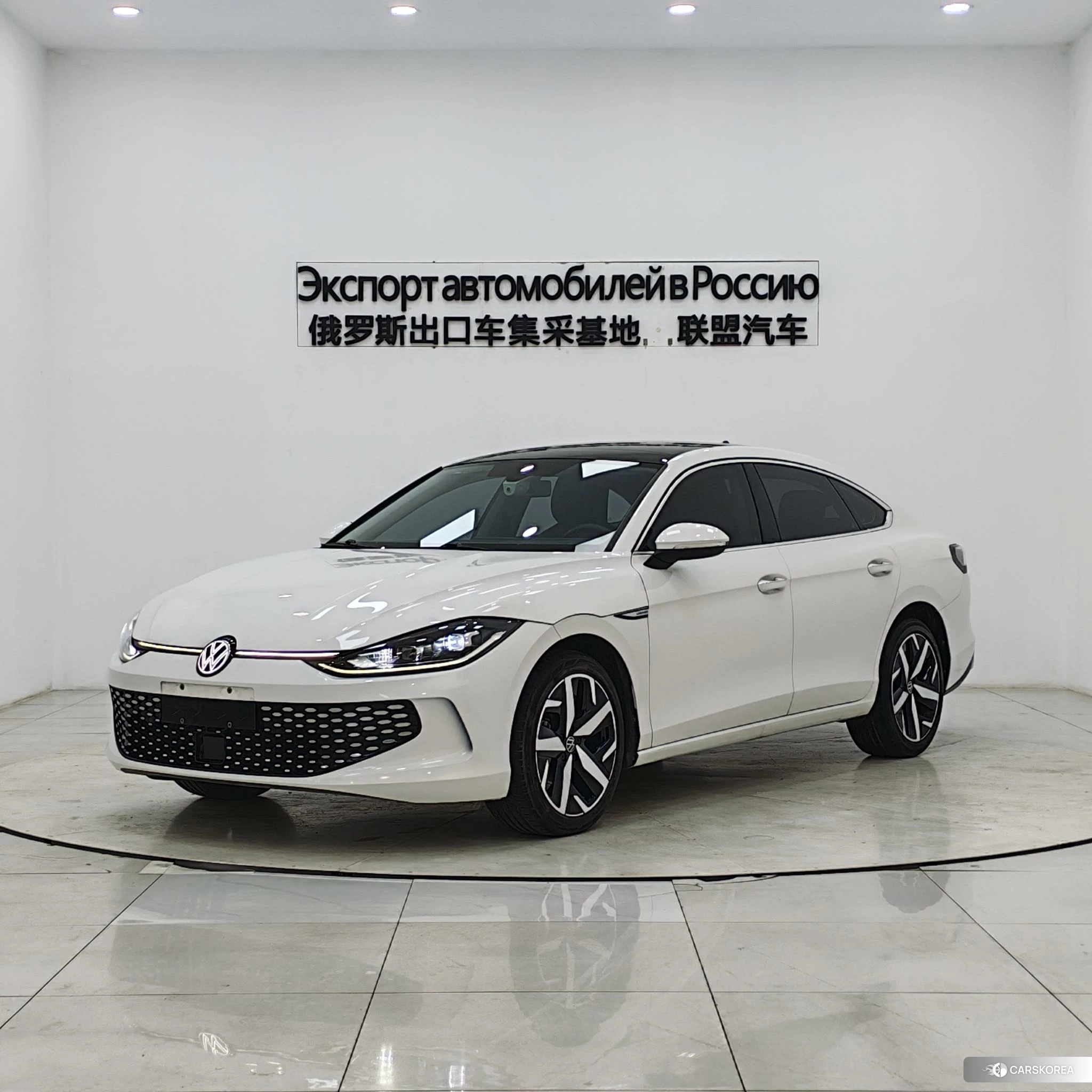 Volkswagen Lamando 2022 Белый из Китая