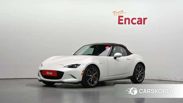 Mazda MX-5 MIATA 2018 Белый из Кореи