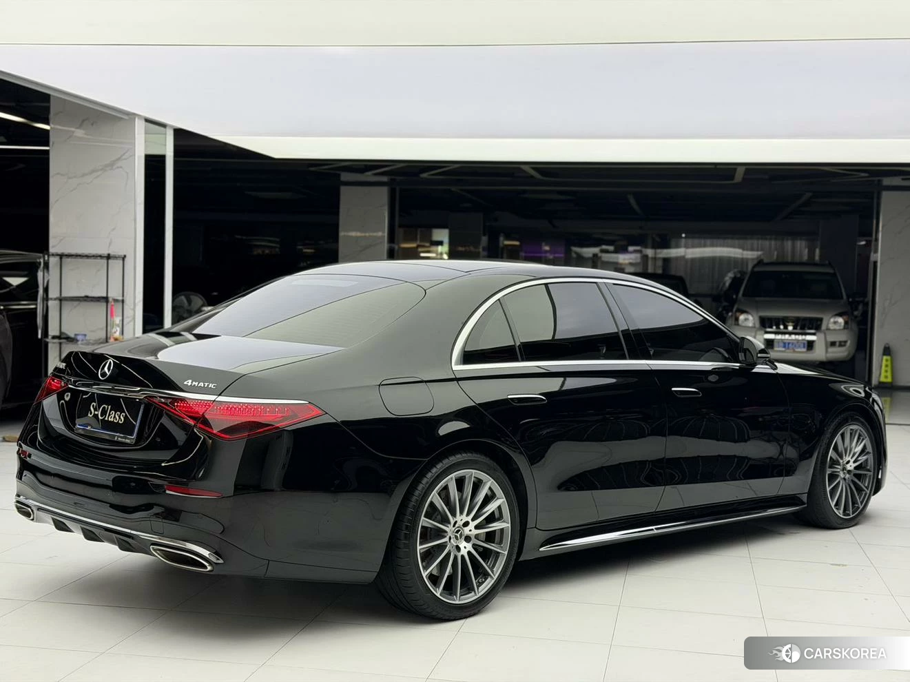 Mercedes-Benz S-Class 2023 Черный из Китая