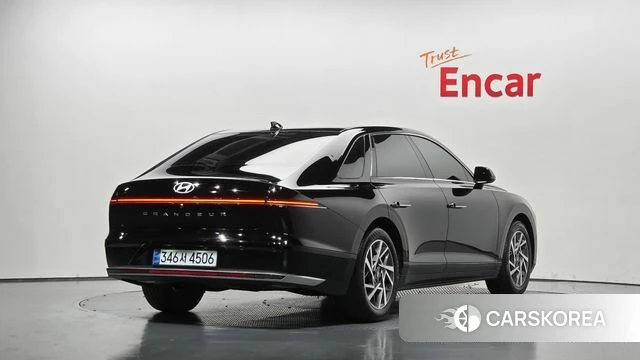 Hyundai Grandeur Hybrid (GN7) 2023 Черный из Кореи