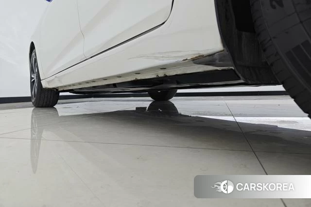 Nissan Sylphy 2022 Белый из Китая