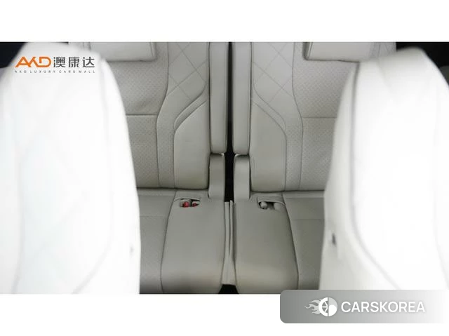 Toyota Alphard 2024 Белый из Китая