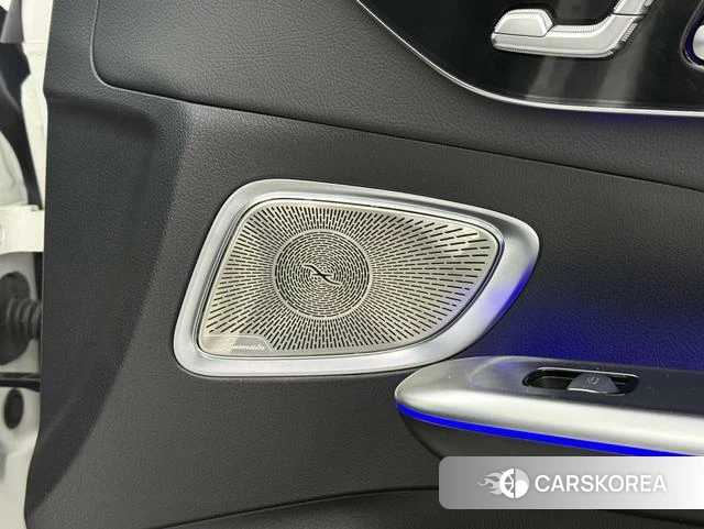 Mercedes-Benz C-class 2023 Белый из Китая