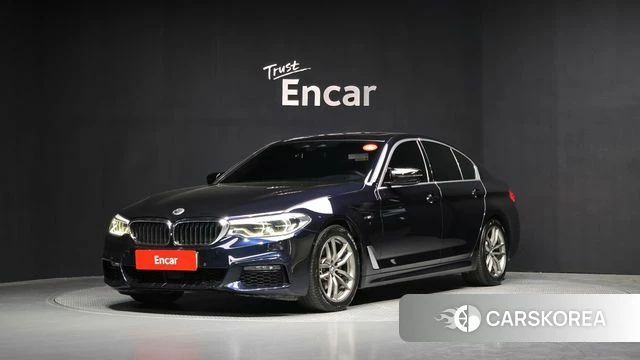 BMW 5 Series (G30) 2019 Черный из Кореи