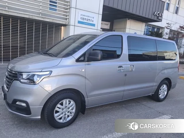 Hyundai The New Grand Starex 2020 Серебряный из Кореи