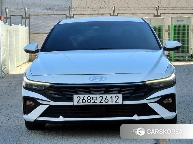 Hyundai The New Avante (CN7) 2023 Белый из Кореи