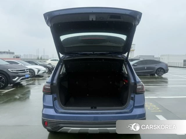 Volkswagen Tharu 2026 Синий из Китая