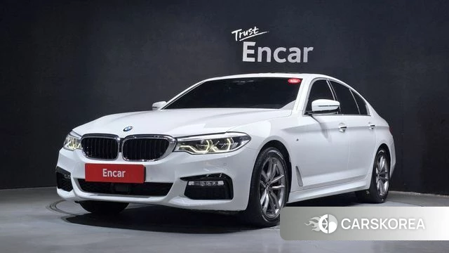 BMW 5 Series (G30) 2018 Белый из Кореи