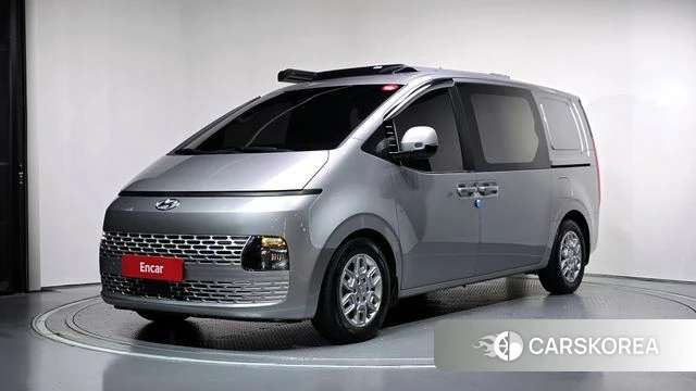 Hyundai Staria 2022 Серебряный из Кореи