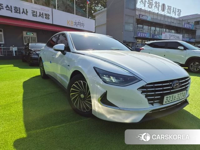 Hyundai Sonata (DN8) 2019 Белый из Кореи