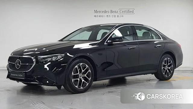 Mercedes-Benz E-Class W214 2026 Черный из Кореи