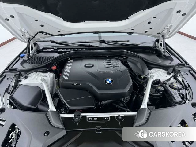 BMW 5 series 2023 Белый из Китая