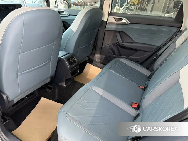 Volkswagen Tharu 2025 Белый из Китая