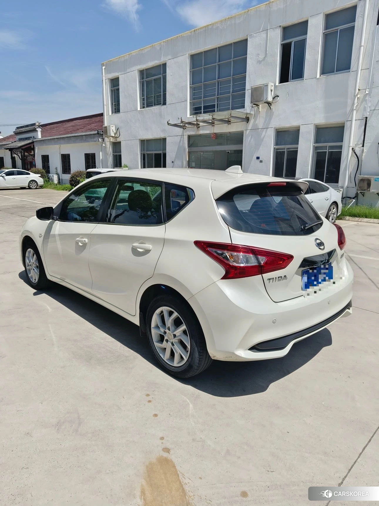 Nissan Tiida 2020 Белый из Китая