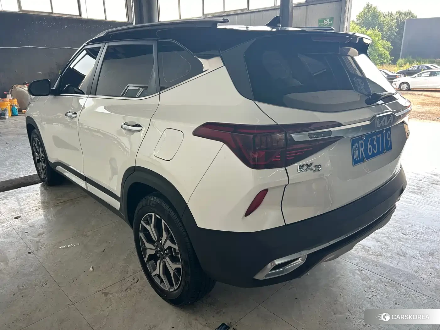 Kia KX3 2022 Белый из Китая