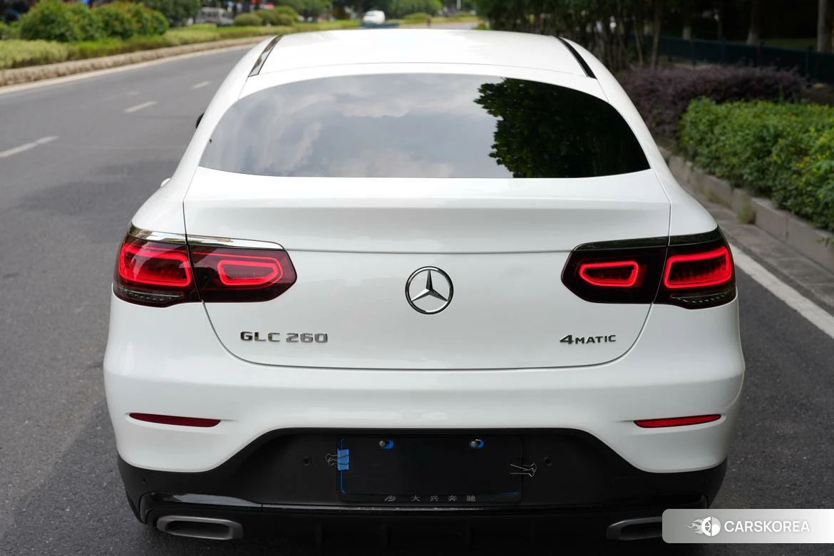 Mercedes-Benz GLC 2021 Белый из Китая
