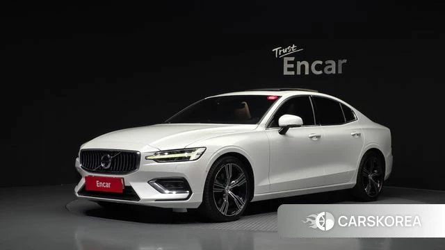 Volvo S60 3rd generation 2019 Белый из Кореи