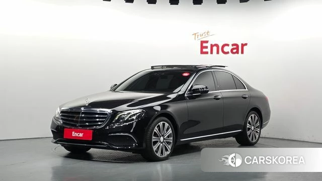 Mercedes-Benz E-Class W213 2019 Черный из Кореи