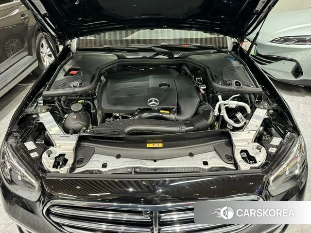Mercedes-Benz E-Class 2024 Черный из Китая