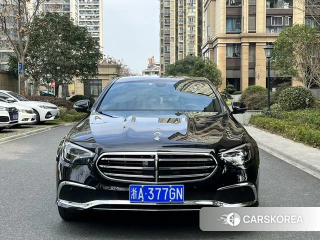 Mercedes-Benz E-Class 2023 Черный из Китая
