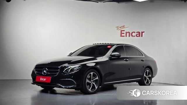 Mercedes-Benz E-Class W213 2020 Черный из Кореи