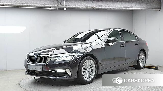 BMW 5 Series (G30) 2020 Серый из Кореи