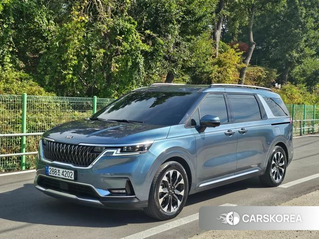 Kia Carnival 4th generation 2020 Небесно-голубой из Кореи