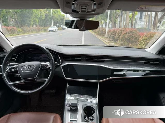 Audi A6 2021 Черный из Китая