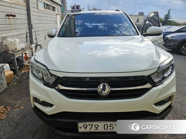Ssangyong Rexton Sports 2018 Белый из Кореи