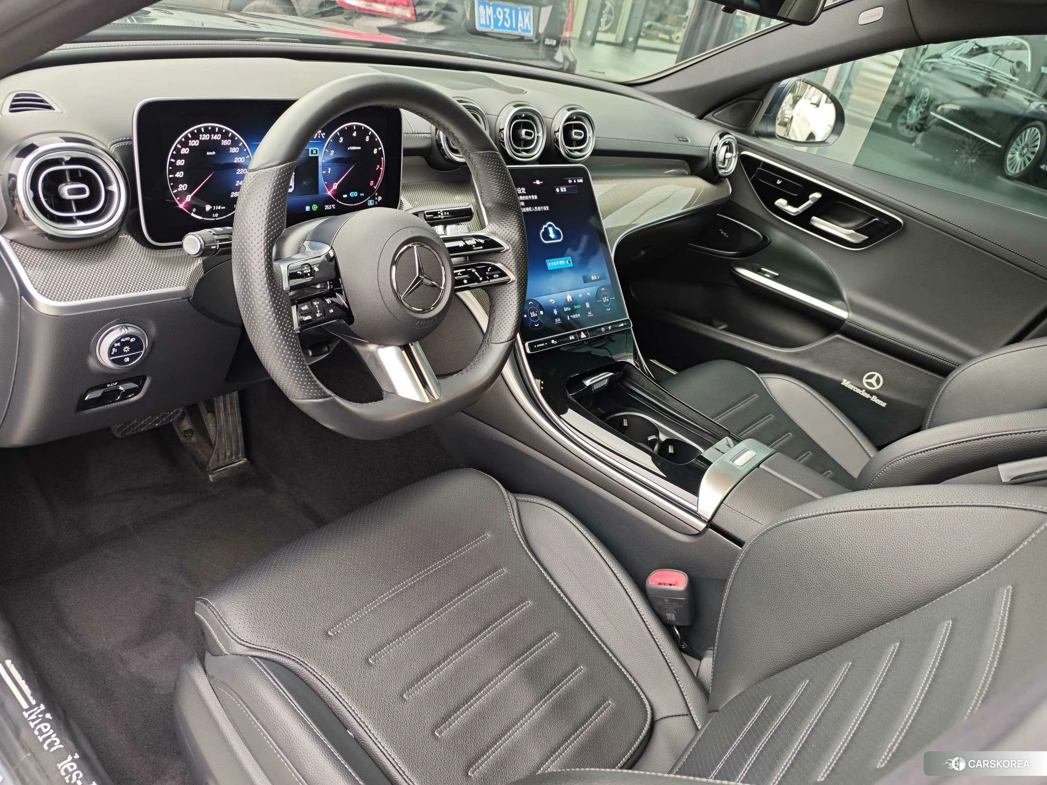 Mercedes-Benz C-class 2021 Зеленый из Китая