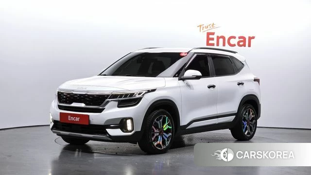 Kia Seltos 2022 Белый из Кореи