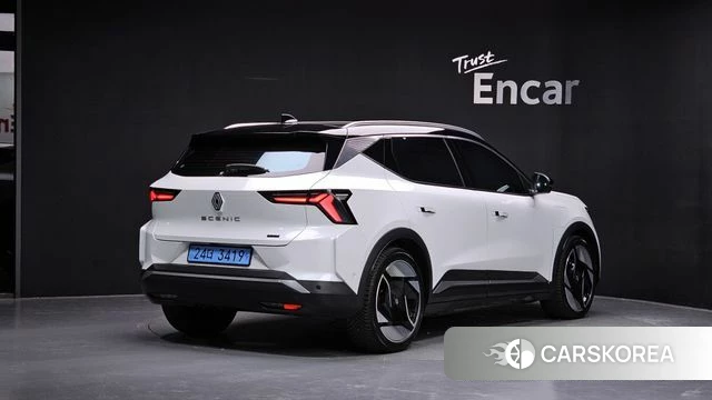 Renault Korea (Samsung) Senik 2025 Белый из Кореи