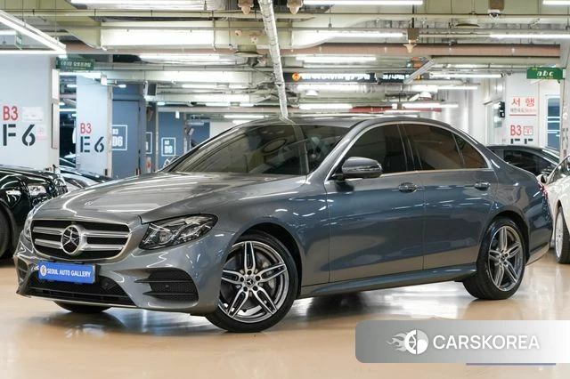 Mercedes-Benz E-Class W213 2020 Серый из Кореи
