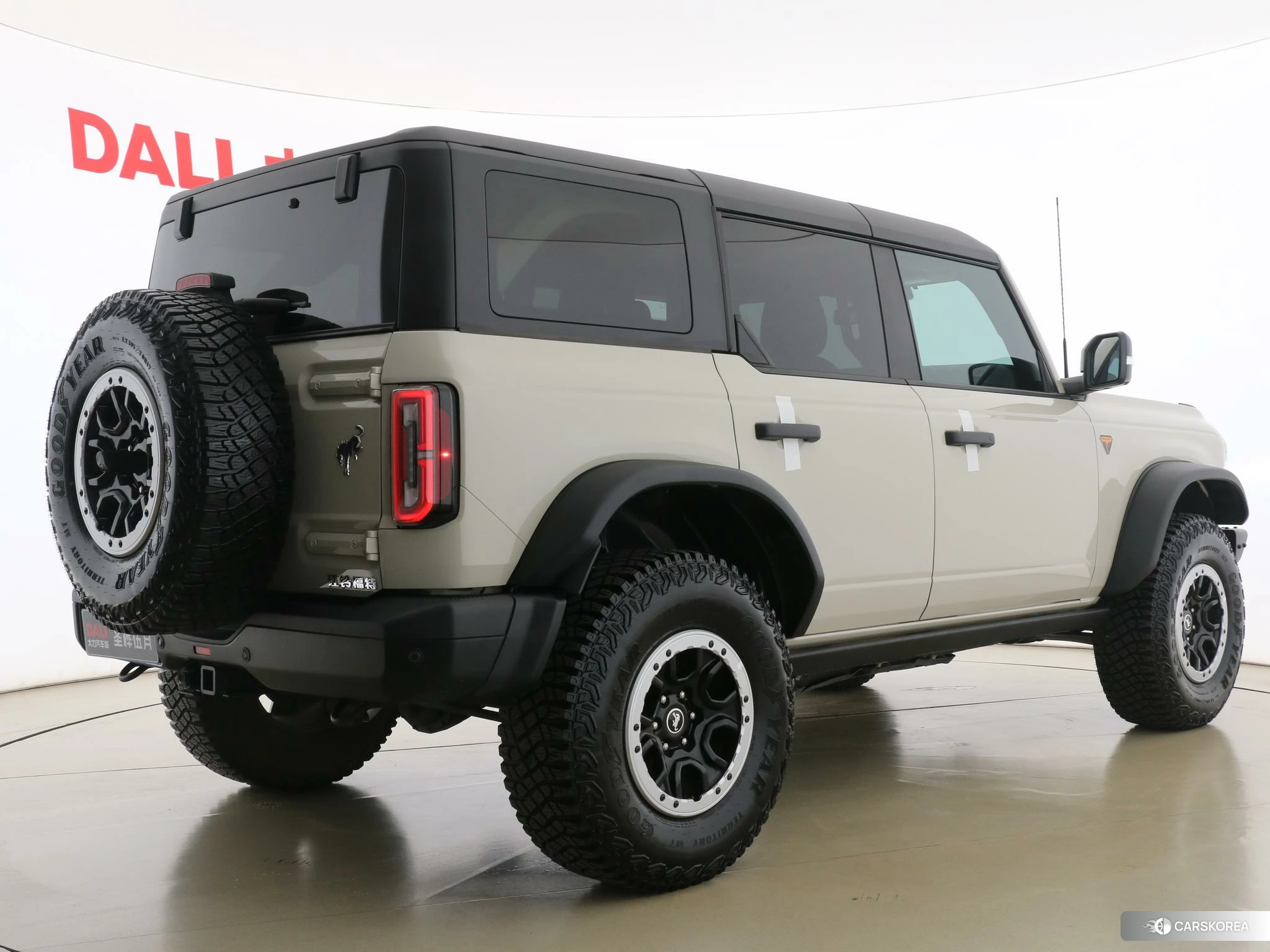 Ford Bronco 2024 Белый из Китая