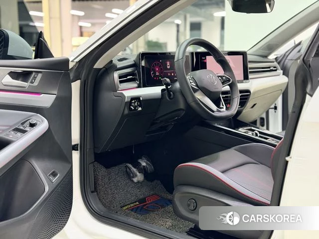 Volkswagen Lamando 2024 Белый из Китая