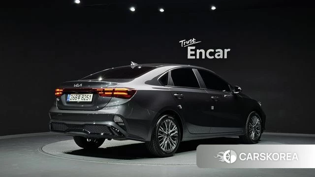 Kia The New K3 2nd generation 2022 Серый из Кореи