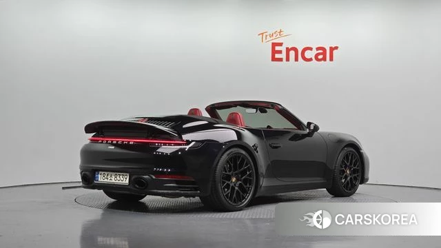 Porsche 911(992) 2023 Черный из Кореи