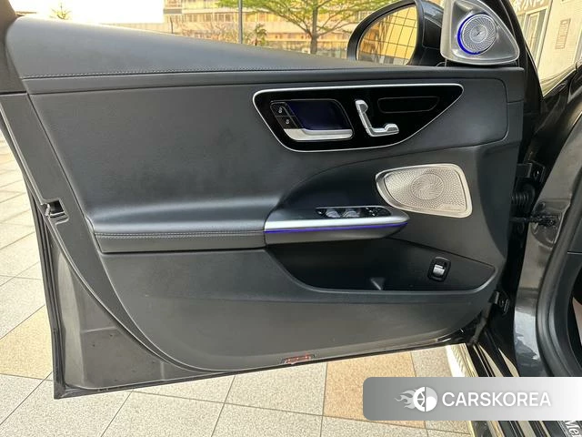 Mercedes-Benz C-class 2023 Черный из Китая
