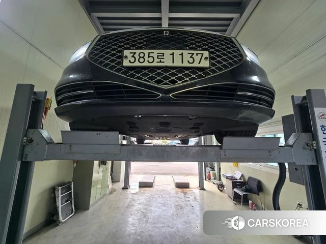 Genesis G90 2019 Черный из Кореи