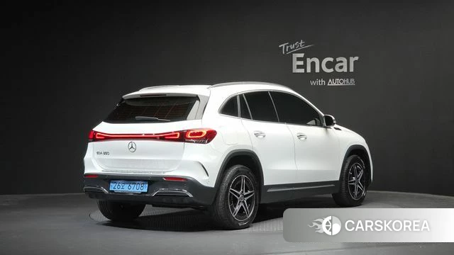 Mercedes-Benz EQA H243 2022 Белый из Кореи